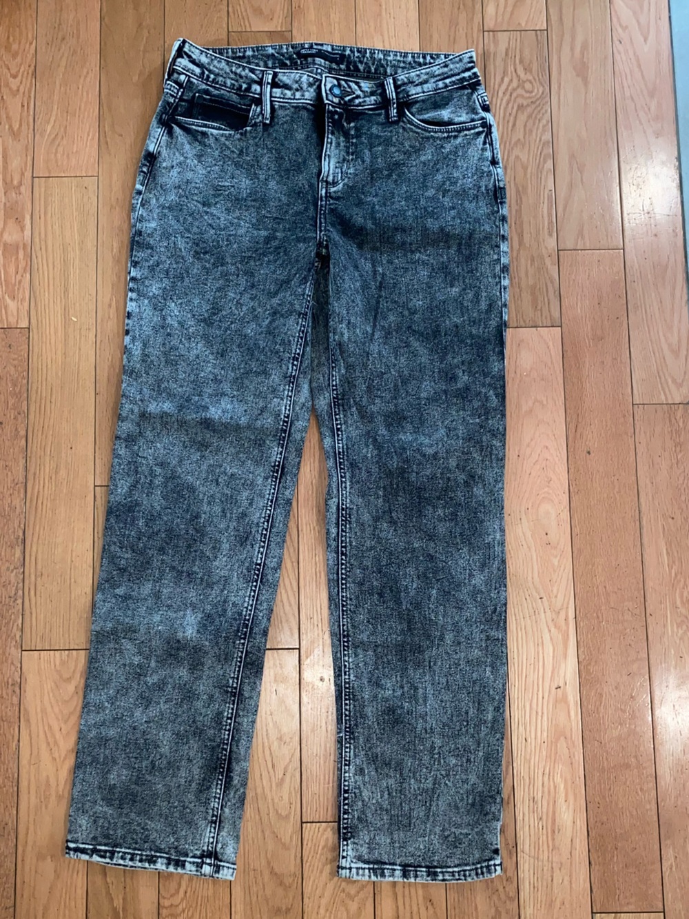 Simply Vera Vera Wang Acid-Wash Grey Straight Jeans